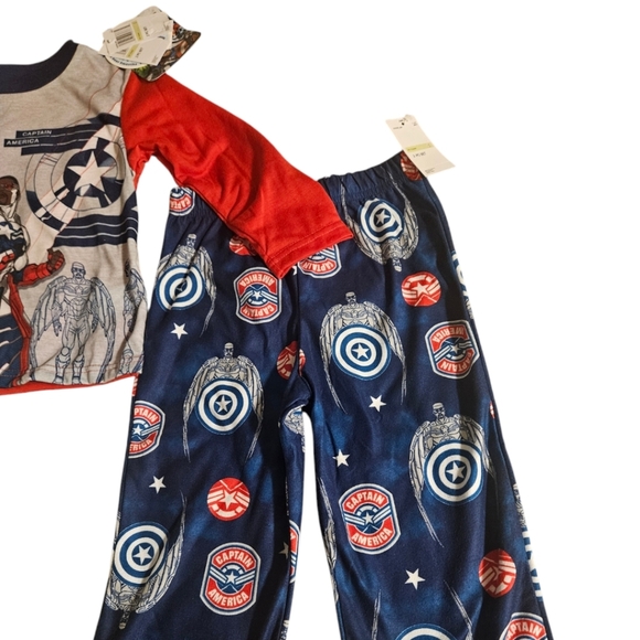 Marvel Avengers Captain America 2pc Fleece Pajama Set Boys Size 4 - Picture 3 of 6